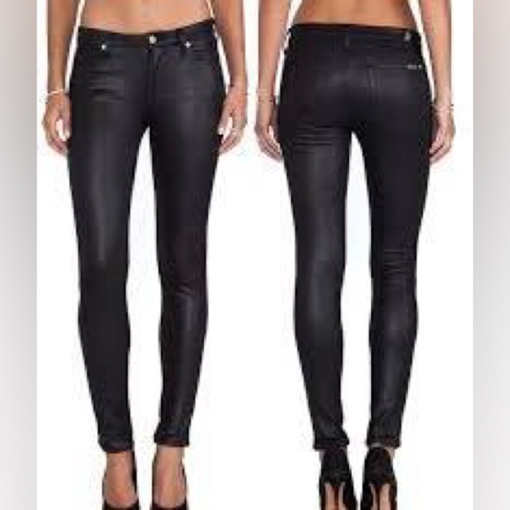 7 for all mankind Knee Seam Skinny Crackle Leather in Black size 27